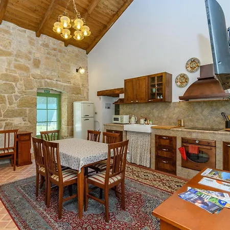 بيت للعطل House Barba Frane Vižinada