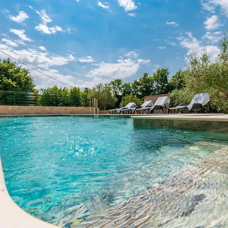 House Barba Frane بيت للعطل Vižinada