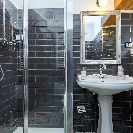 House Barba Frane بيت للعطل *