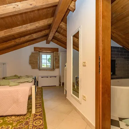 House Barba Frane *